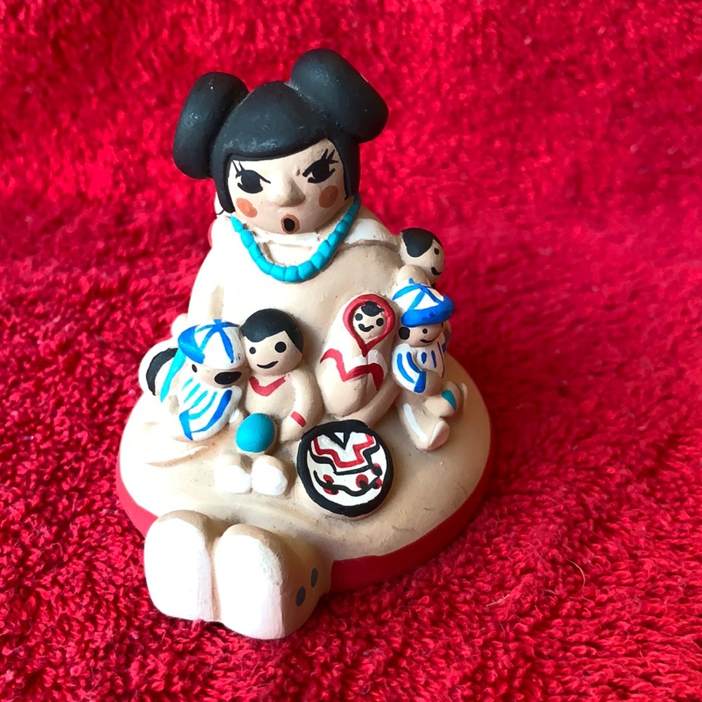 Vntg Native American/ Hopi Storyteller Figurine